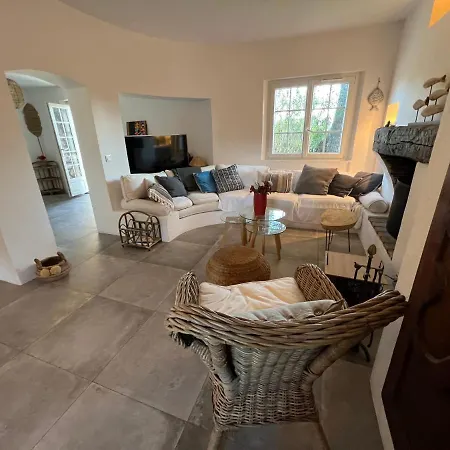 Maison Sur Le Golf De Beauvallon, 500m De La Mer Vila *