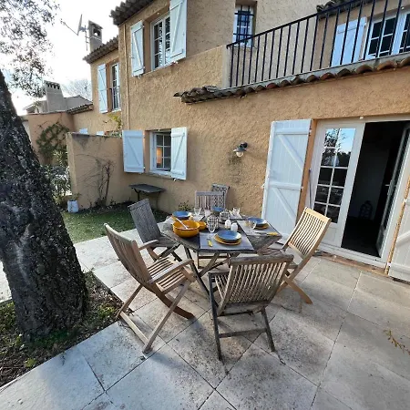 Maison Sur Le Golf De Beauvallon, 500m De La Mer Vila *